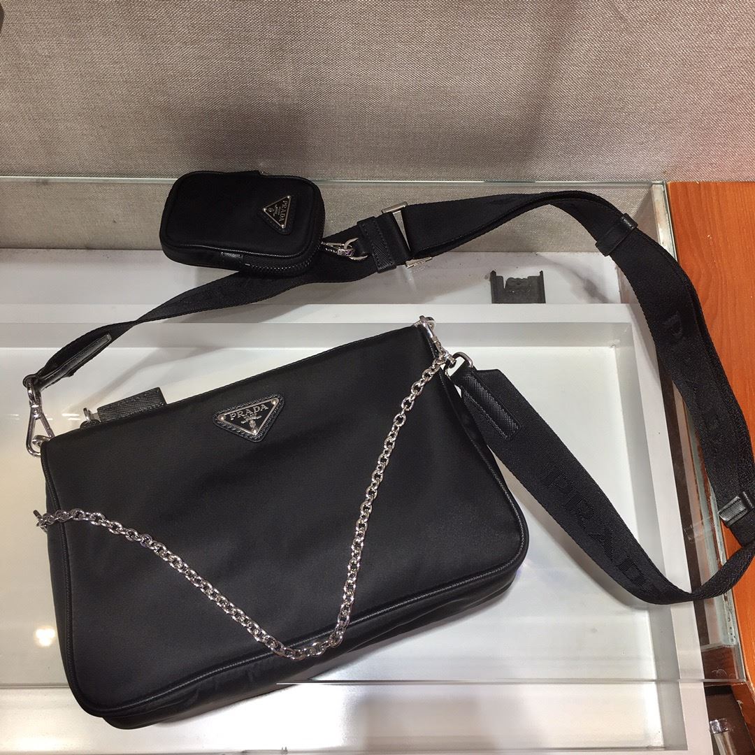 Pra*a satchel bags